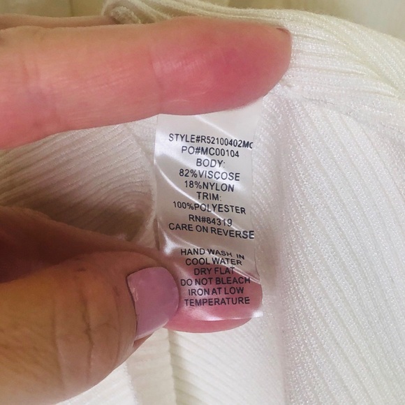 Cyrus Ribbed Cream Sweater with White Ruffled Neck - Picture 3 of 11